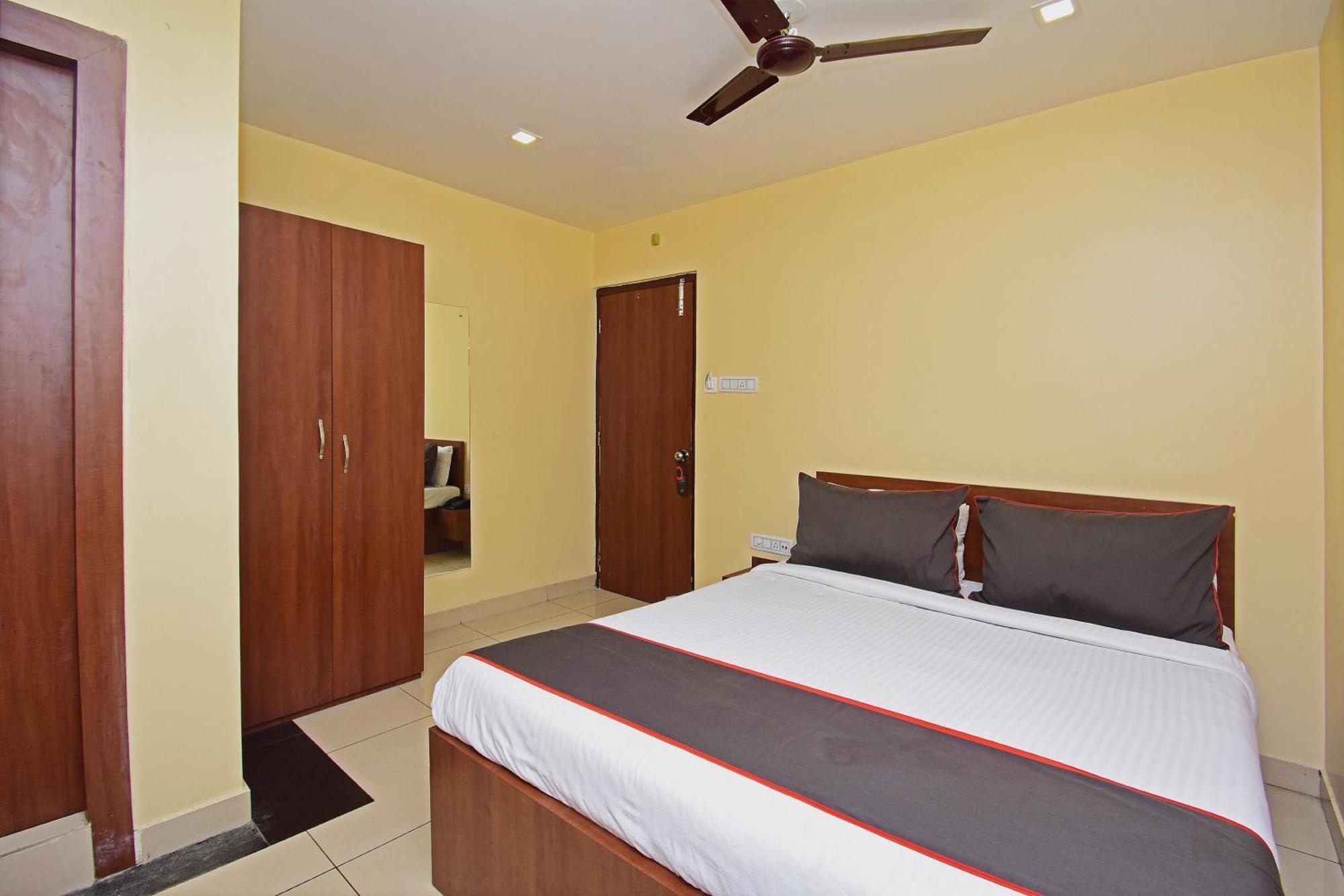 Hotel Super Collection O Gokul Residency Near Emami City Dumdum Opposite Raja Palace Dum Dum Zewnętrze zdjęcie